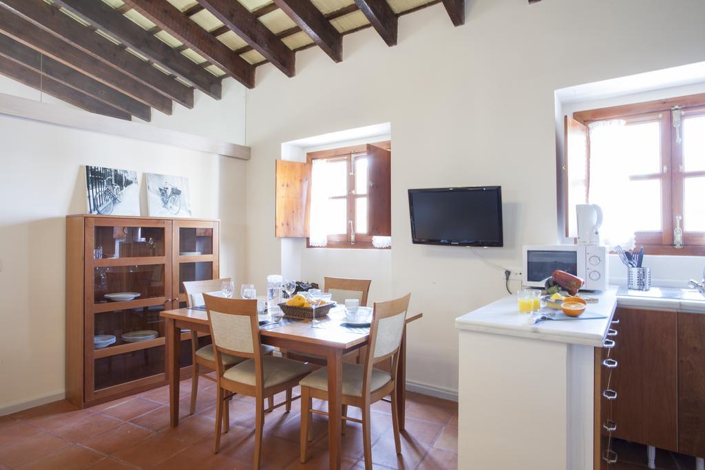 Calabazas Apartments Valencia Room photo