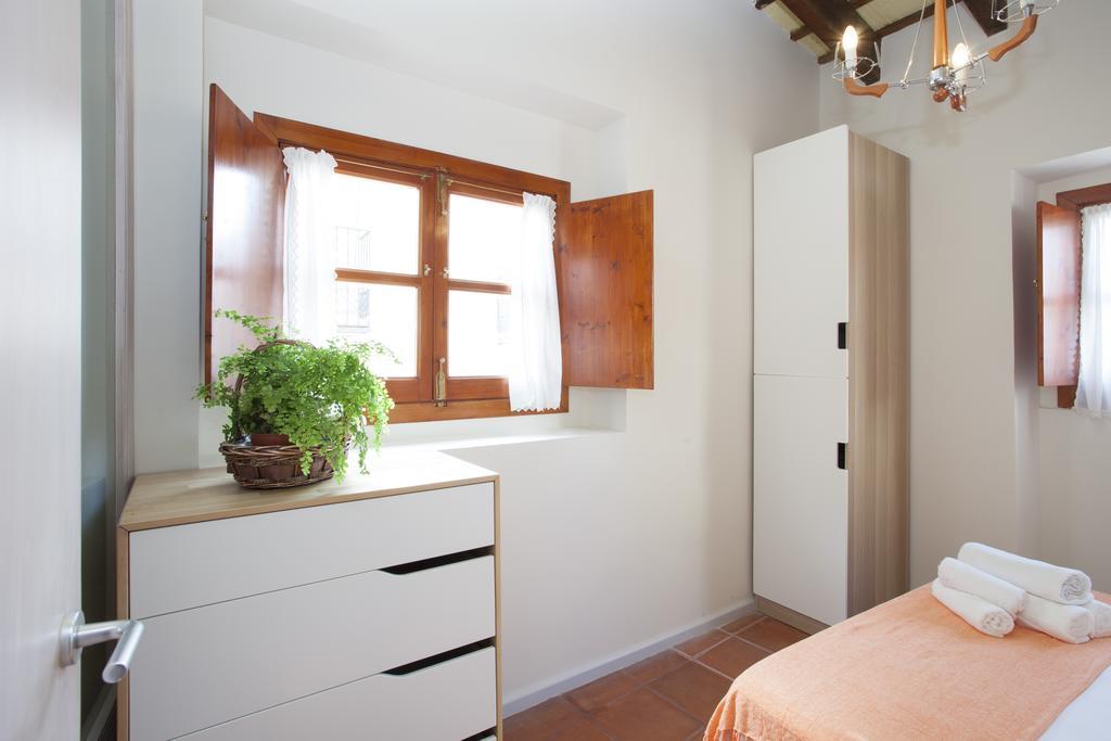 Calabazas Apartments Valencia Room photo